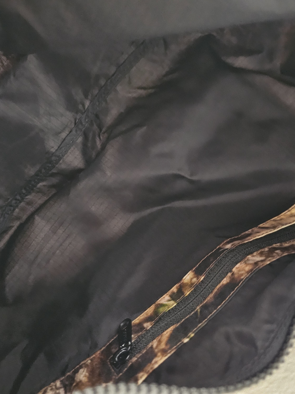 Baggu Photo Forest Large Crescent Bag - Picture 6 of 7